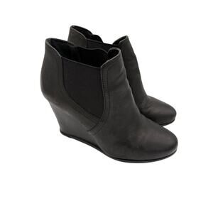 Audrey Brooke Black Leather Wedge Booties Size 8.5